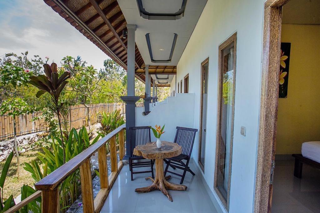 Ceningan Cliff Cottages Nusa Lembongan  Exterior photo